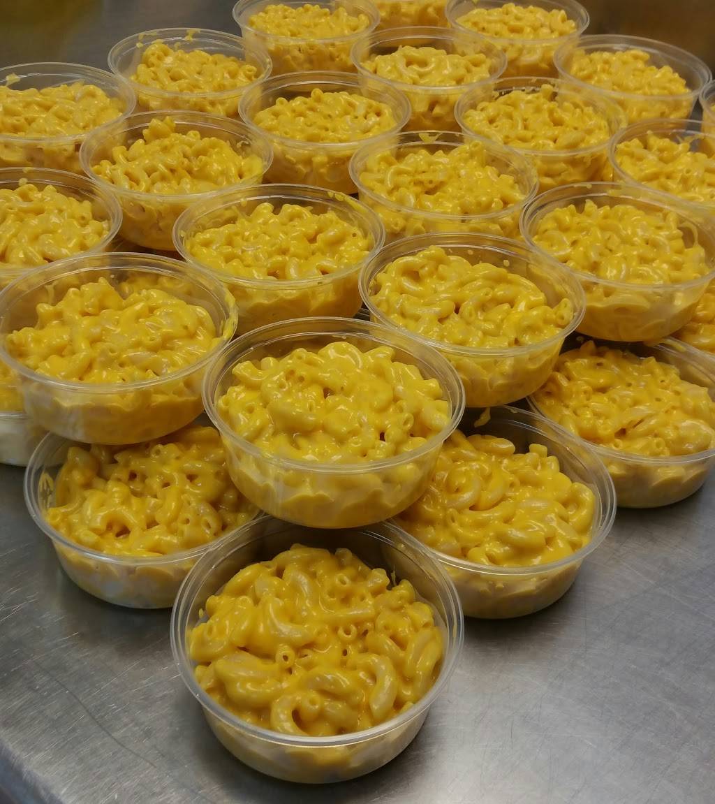 Crown Fried Chicken | restaurant | 2737 Germantown Ave, Philadelphia, PA 19133, USA | 2673191985 OR +1 267-319-1985