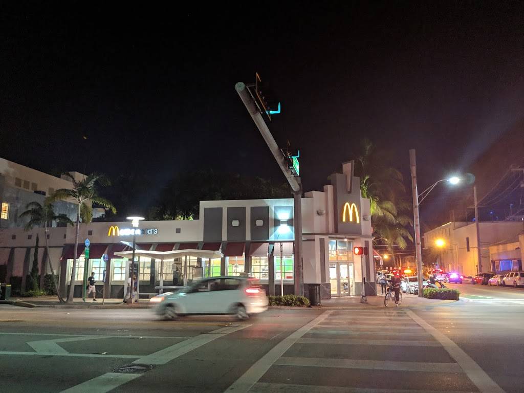 McDonalds | cafe | 1601 Alton Rd, Miami Beach, FL 33139, USA | 3056727055 OR +1 305-672-7055