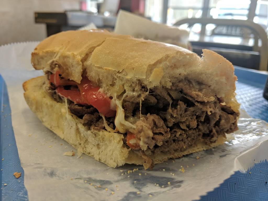 Mannys Pizza & Grinders | restaurant | 510 Westfield Rd, Holyoke, MA 01040, USA | 4135324550 OR +1 413-532-4550