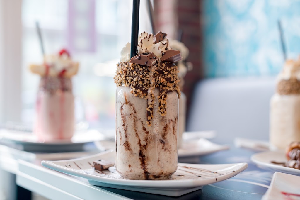 Wonder Waffel Tampa | restaurant | 14379 N Dale Mabry Hwy, Tampa, FL 33618, USA | 8135331991 OR +1 813-533-1991