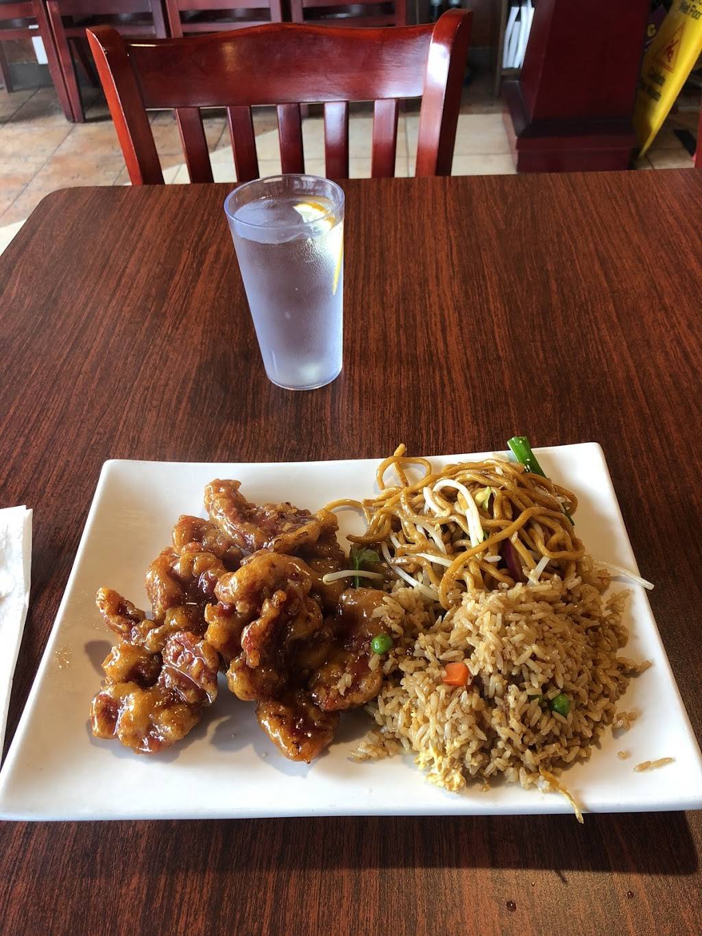 Asian Kings Kitchen | restaurant | 3048 Cabrillo Hwy N, Half Moon Bay, CA 94019, USA | 6505609898 OR +1 650-560-9898