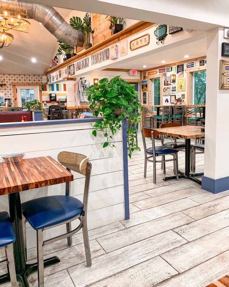 Black Magic Cafe | cafe | 1130 Folly Rd, Charleston, SC 29412, USA | 8435764868 OR +1 843-576-4868