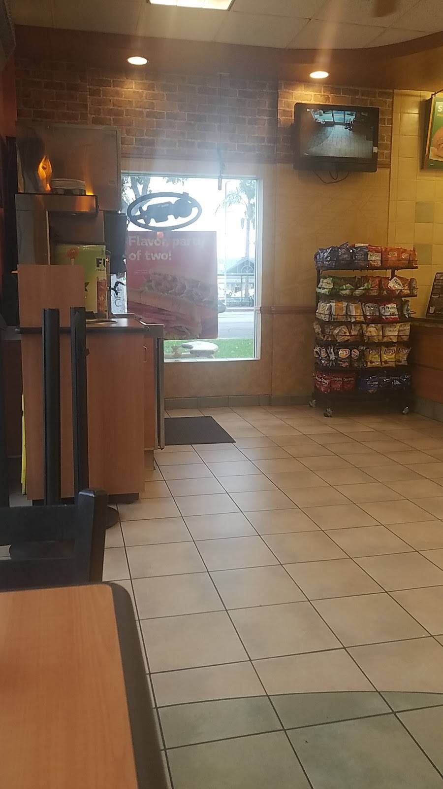 Subway Restaurants | restaurant | 159 E Compton Blvd, Compton, CA 90221, USA | 3106329642 OR +1 310-632-9642