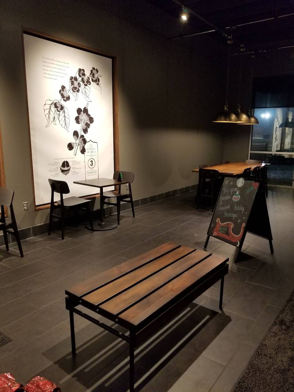 Starbucks | cafe | P-3, 1709 1st St S, Willmar, MN 56201, USA | 3202352407 OR +1 320-235-2407