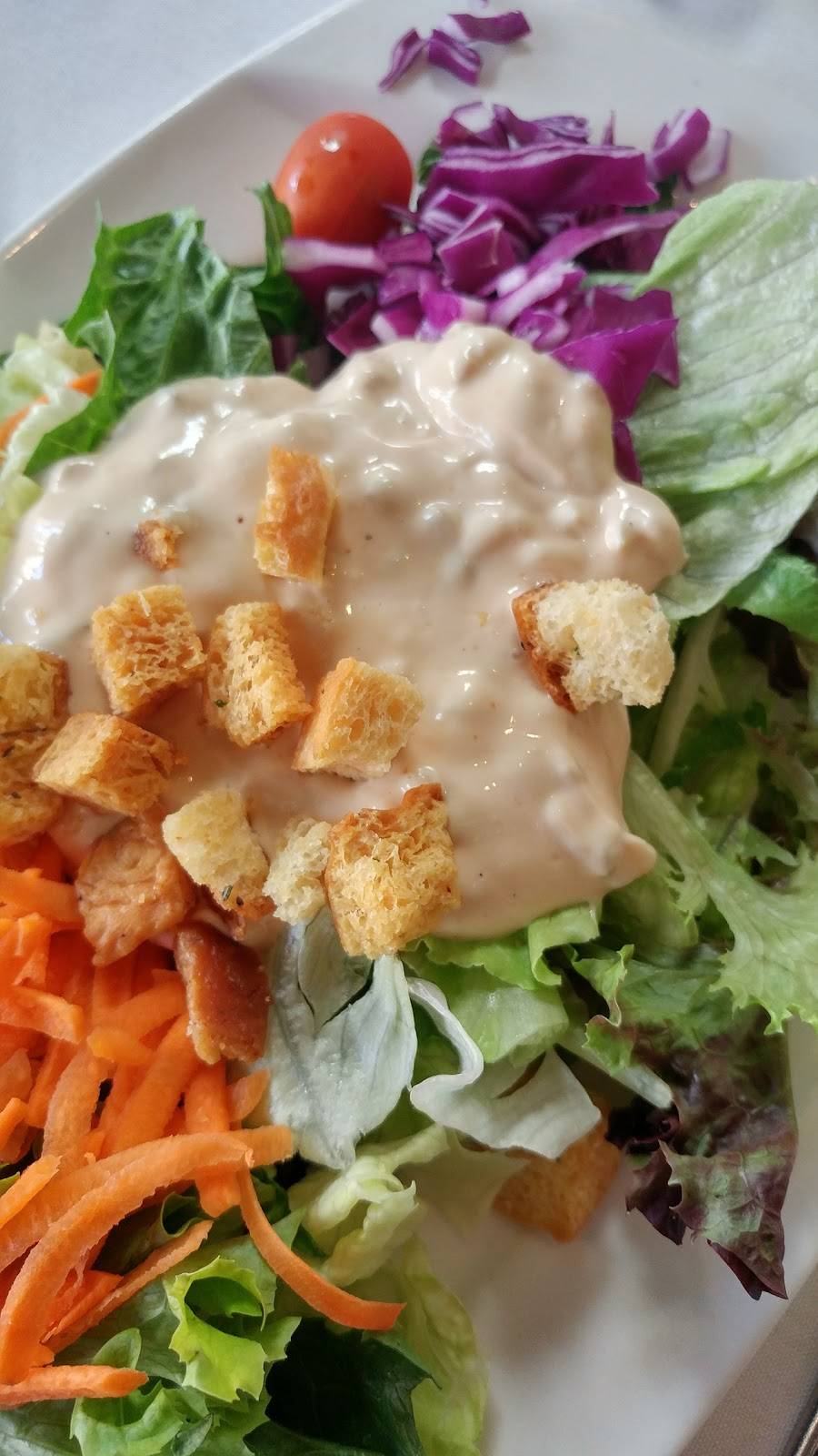 Bob Heilmans Beachcomber | restaurant | 447 Mandalay Ave, Clearwater Beach, FL 33767, USA | 7274424144 OR +1 727-442-4144