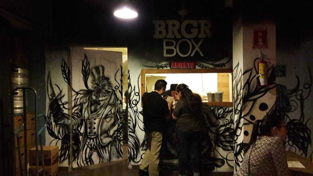BRGR BOX | restaurant | Paseo del Río, Río Tijuana 3a. Etapa, Rio Tijuana 3ra Etapa, 22226 Tijuana, B.C., Mexico | 016641637361 OR +52 664 163 7361