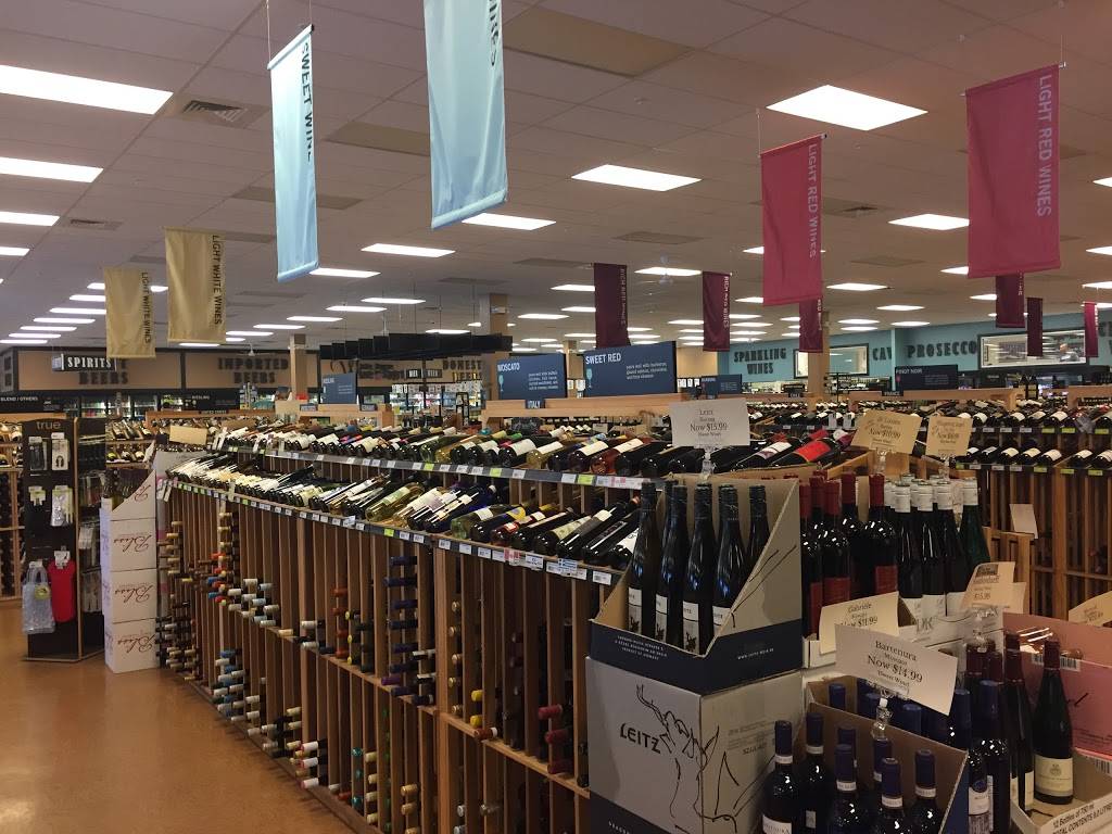 White Horse Wine and Spirits | meal takeaway | 676 White Horse Pike, Absecon, NJ 08201, USA | 6096779880 OR +1 609-677-9880