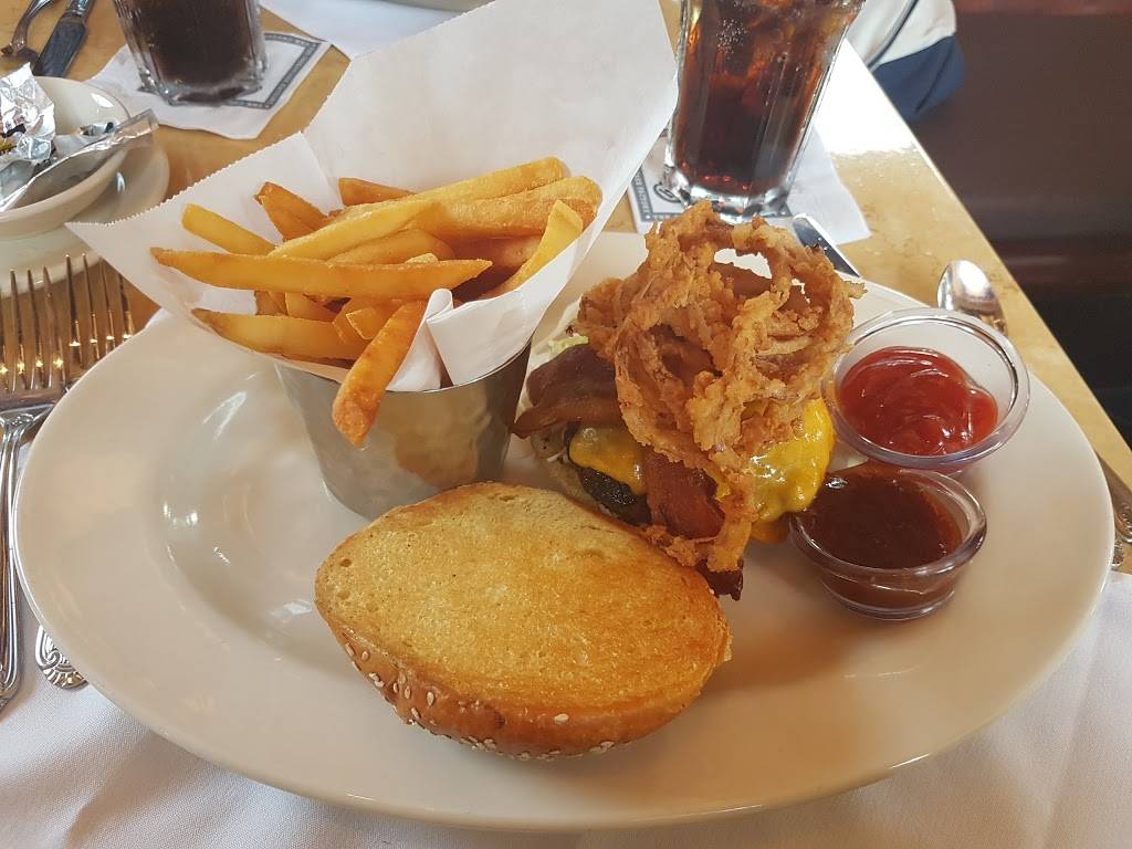 The Cheesecake Factory | restaurant | 56 Greene Blvd, Beavercreek, OH 45440, USA | 9373209901 OR +1 937-320-9901