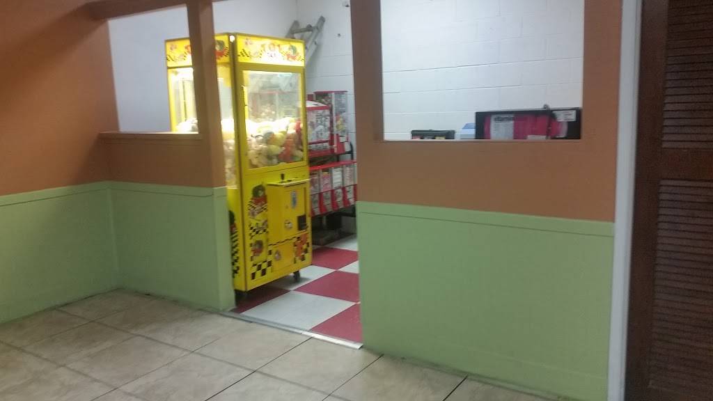 M & G Burgers | restaurant | 40134 170th St E E, Palmdale, CA 93591, USA | 6612644049 OR +1 661-264-4049