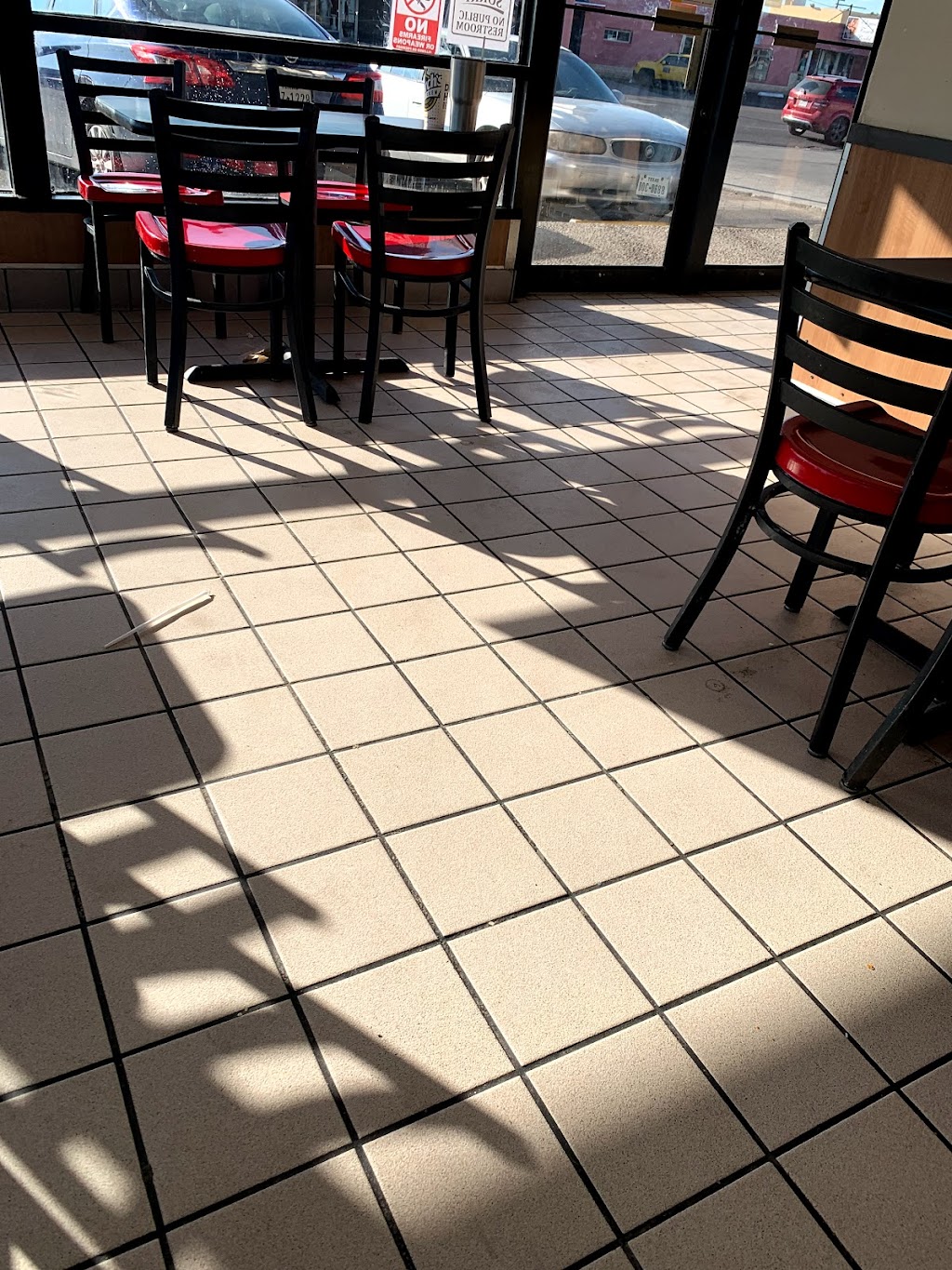 Churchs Texas Chicken | restaurant | 1400 N. Big Springs, Midland, TX 79701, USA | 4326838841 OR +1 432-683-8841