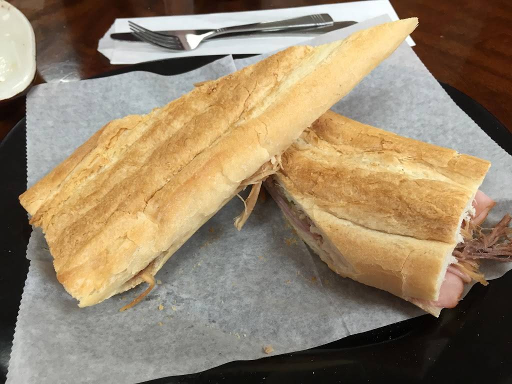 STADIUM CAFE | cafe | 3413 W Tampa Bay Blvd, Tampa, FL 33607, USA | 8138775482 OR +1 813-877-5482