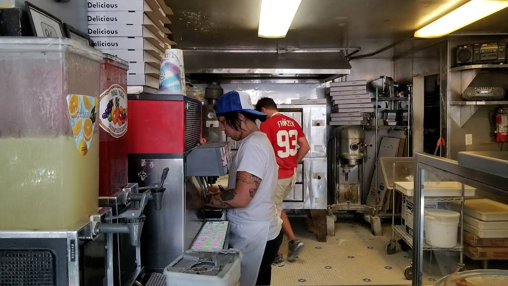 Arinell Pizza | restaurant | 509 Valencia St, San Francisco, CA 94110, USA | 4152551303 OR +1 415-255-1303