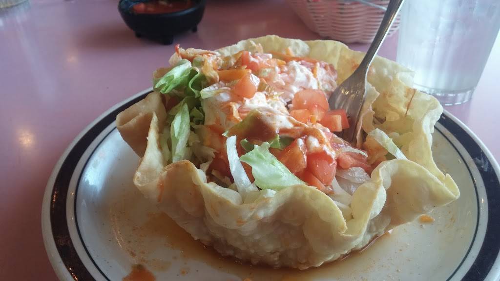 Mazatlan Restaurant | restaurant | 11102 Pacific Ave S, Tacoma, WA 98444, USA | 2535385388 OR +1 253-538-5388