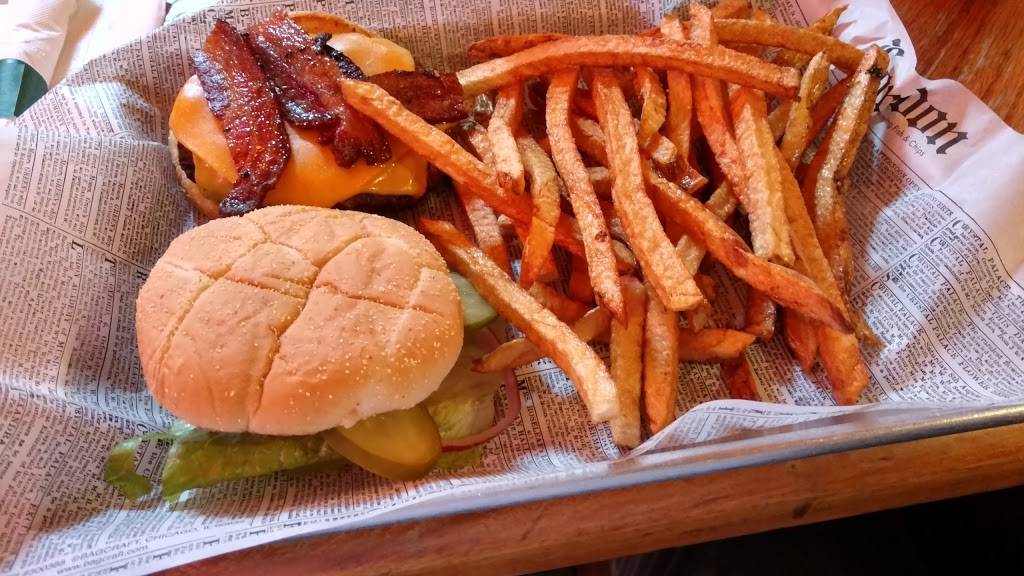 Ulrichs Rebellion Room | restaurant | 631 Main St, Peoria, IL 61602, USA | 3096761423 OR +1 309-676-1423