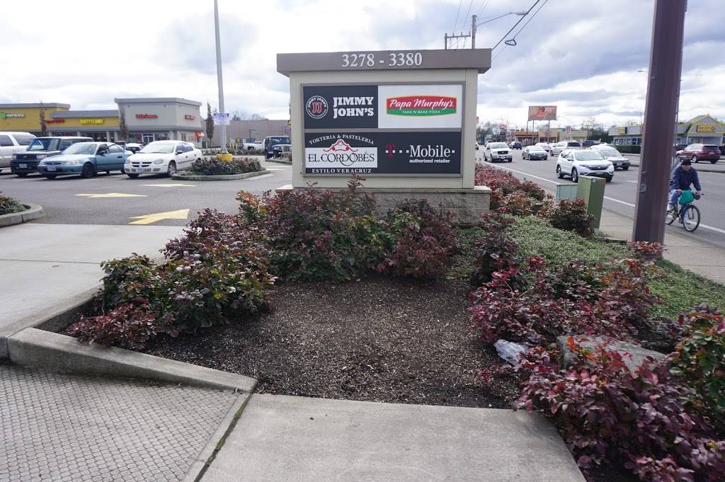 Papa Murphys Take N Bake Pizza | meal takeaway | 3314 Lancaster Dr NE, Salem, OR 97305, USA | 5035897272 OR +1 503-589-7272