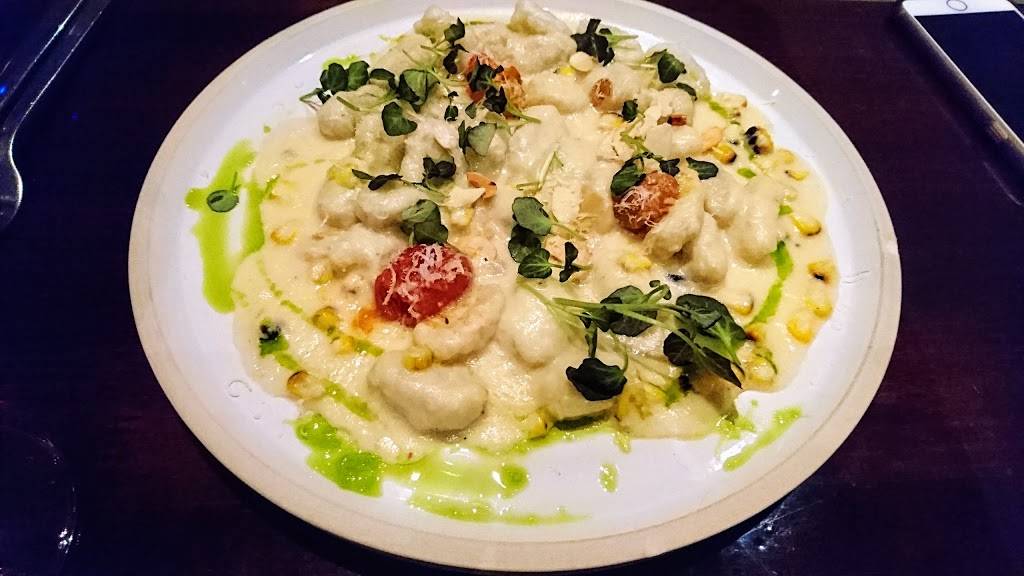 Urban Tavern | restaurant | 333 OFarrell St, San Francisco, CA 94102, USA | 4159234400 OR +1 415-923-4400