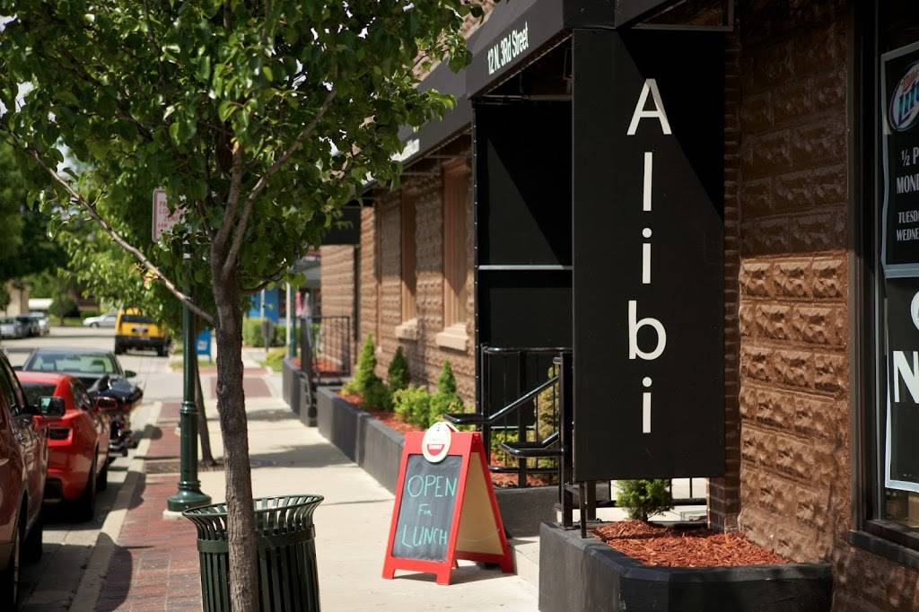 Alibi Bar & Grill | night club | 12 N 3rd St, St. Charles, IL 60174, USA | 6304430011 OR +1 630-443-0011