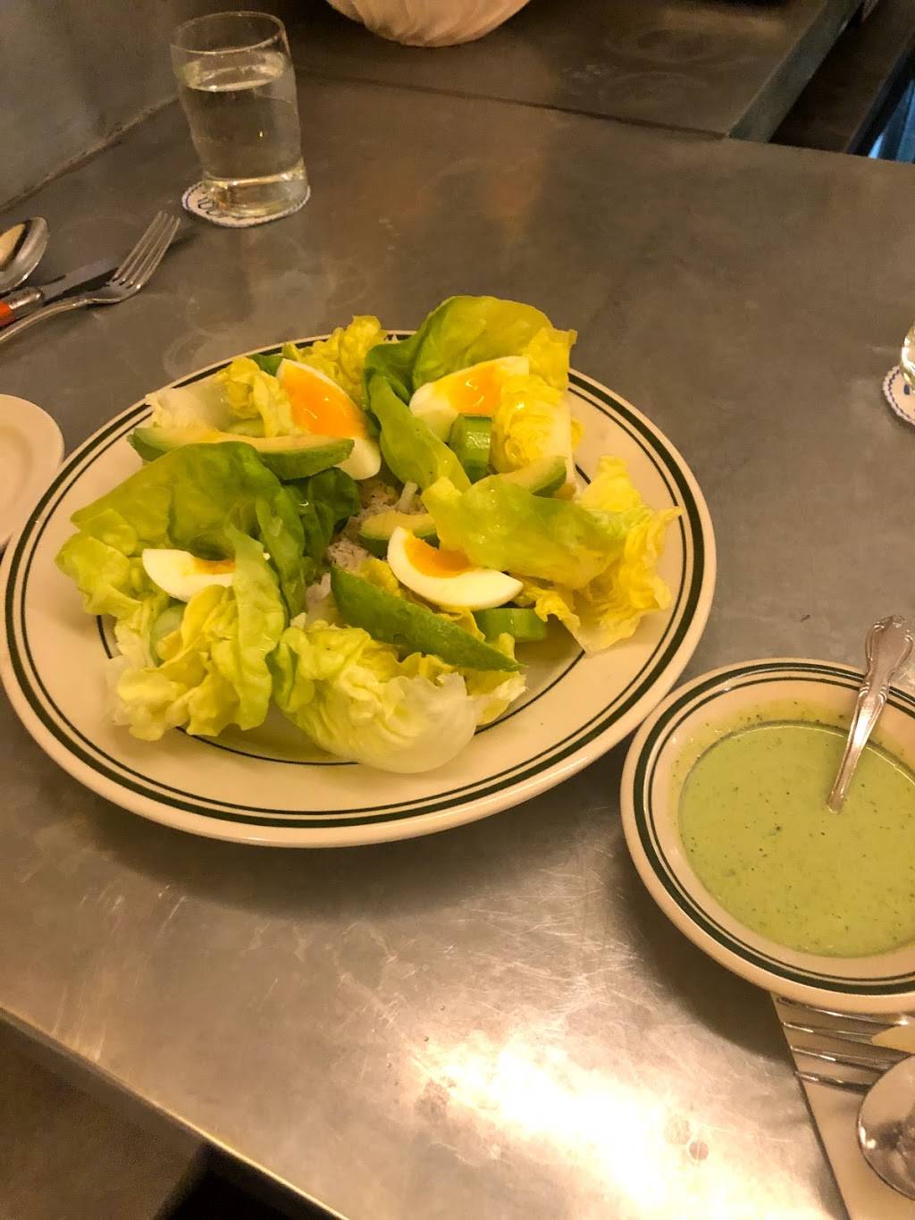 The HiHi Room | restaurant | 138 Smith St, Brooklyn, NY 11201, USA | 7185763352 OR +1 718-576-3352