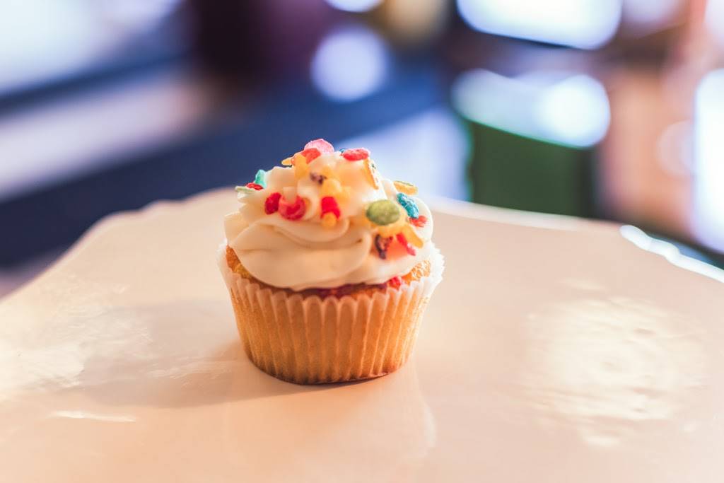 Good Cakes and Bakes | bakery | 19363 Livernois, Detroit, MI 48221, USA | 3134689915 OR +1 313-468-9915