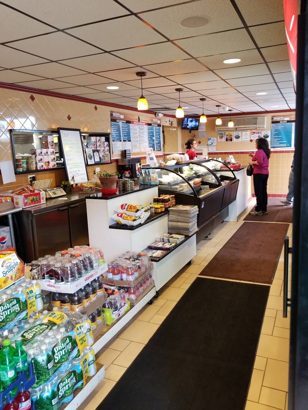 Regatta Deli | restaurant | 28 Lake Ave, Worcester, MA 01604, USA | 5087566916 OR +1 508-756-6916