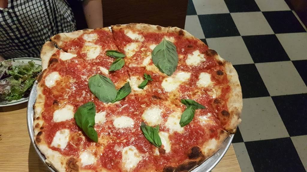 Oakwood Pizza Box | restaurant | 610 N Person St, Raleigh, NC 27604, USA | 9195941605 OR +1 919-594-1605