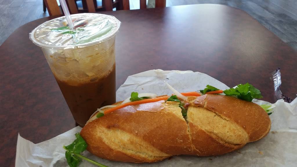 Saigon Sandwiches Deli | meal takeaway | 4133 University Ave, San Diego, CA 92105, USA | 6192843034 OR +1 619-284-3034