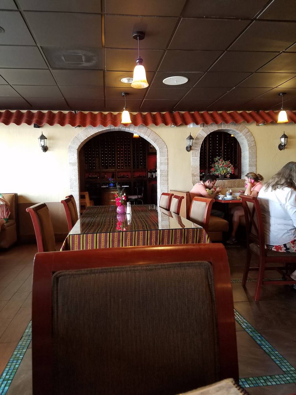 El Patio Restaurant | restaurant | 4444 Cleveland Ave, Fort Myers, FL 33901, USA | 2392783303 OR +1 239-278-3303