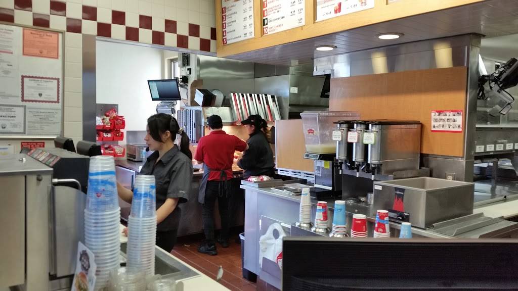 Wendys | restaurant | 760 US-130, Hamilton Township, NJ 08691, USA | 6095810783 OR +1 609-581-0783