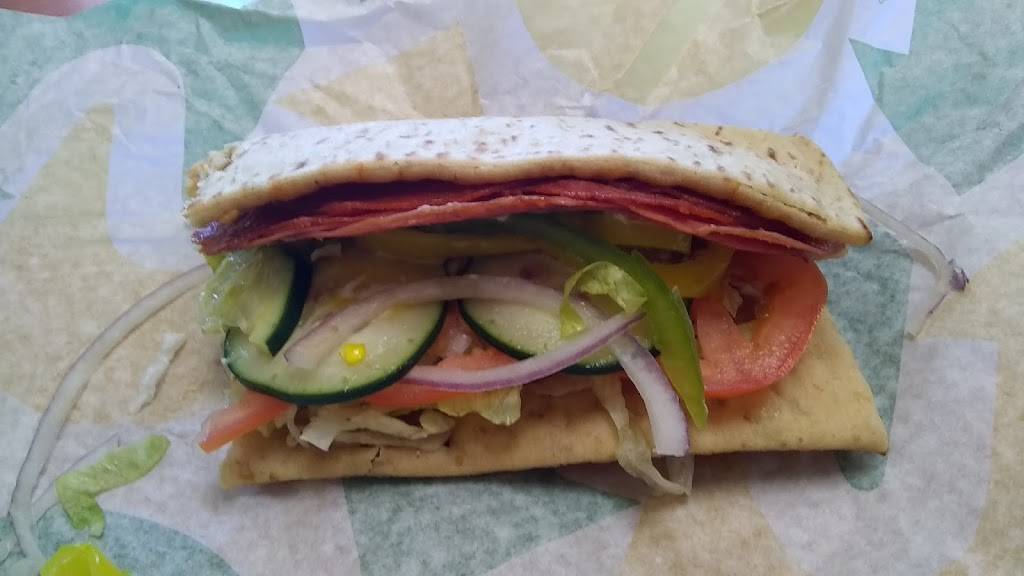 Subway Restaurants | restaurant | 6001 W Parmer Ln, Austin, TX 78727, USA | 5122570300 OR +1 512-257-0300