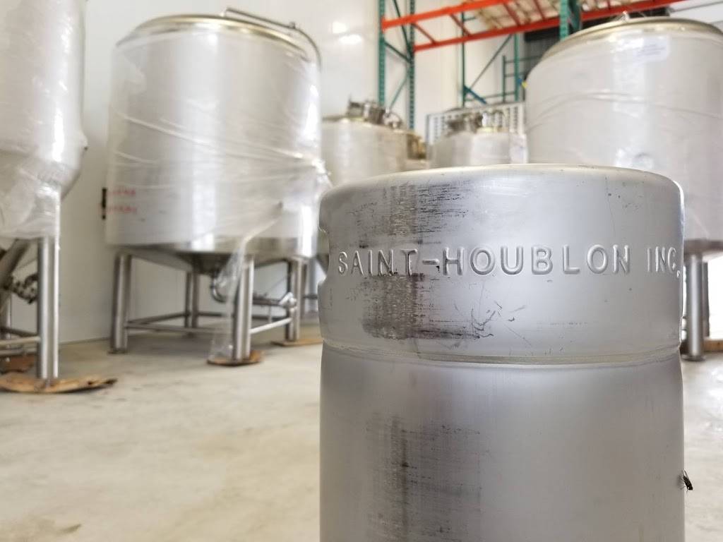 Saint-Houblon - La Microbrasserie | restaurant | 118-3130 Boulevard des Entreprises, Terrebonne, QC J6X 4J8, Canada | 5142641392 OR +1 514-264-1392