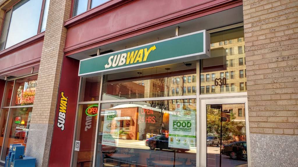 Subway | meal takeaway | 630 S Clark St Space #0110, Chicago, IL 60605, USA | 3123416000 OR +1 312-341-6000