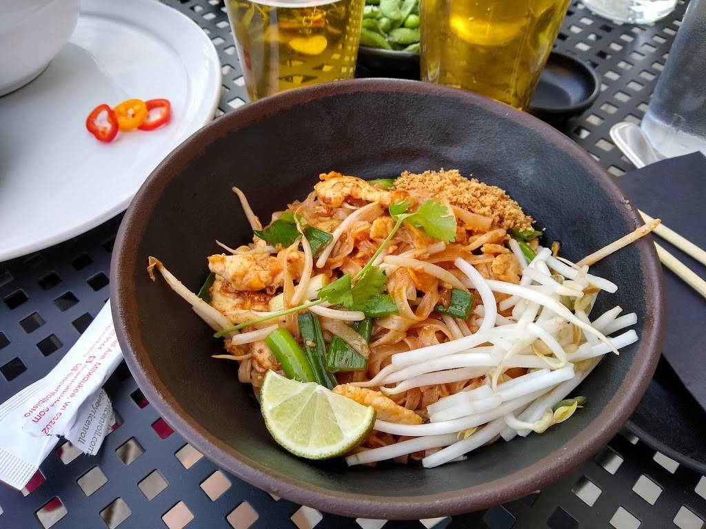 KIN by Rice n Roll SUSHI BAR | restaurant | 7484 W State St, Wauwatosa, WI 53213, USA | 4145249056 OR +1 414-524-9056