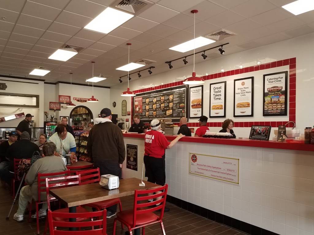 Firehouse Subs West Bend Center | restaurant | 1733 S Main St, West Bend, WI 53095, USA | 2624292222 OR +1 262-429-2222