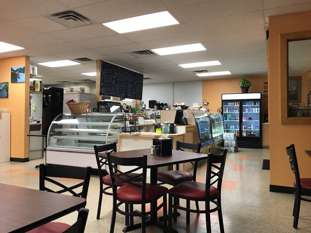 Monona Bakery and Eatery | cafe | 4544 Monona Dr, Madison, WI 53716, USA | 6087201133 OR +1 608-720-1133