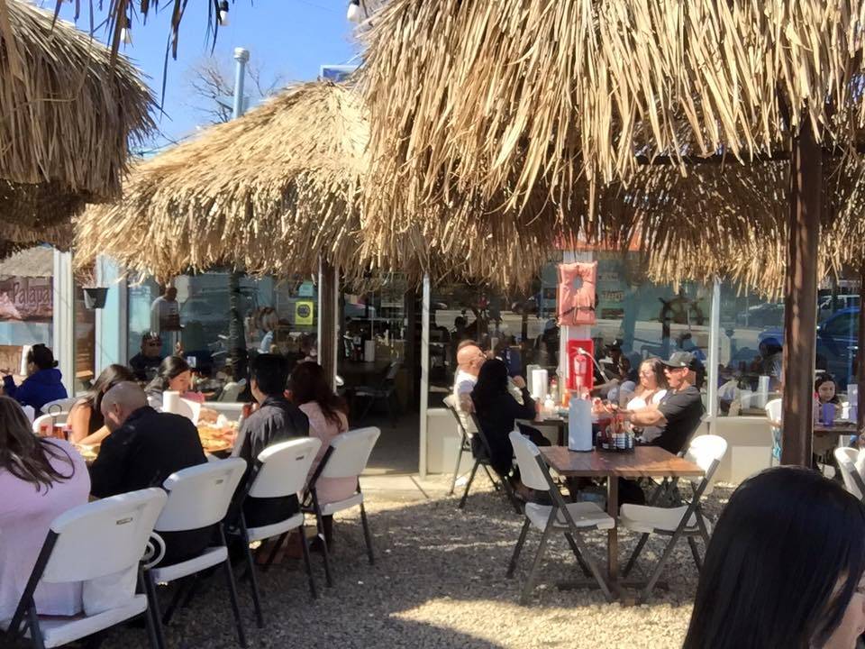 La Palapa | restaurant | 2000 W 34th St, Chicago, IL 60608, USA | 7733769620 OR +1 773-376-9620