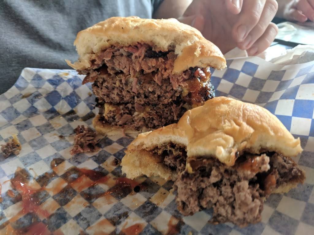 Smokeys BBQ | restaurant | 5300 E Lancaster Ave, Fort Worth, TX 76112, USA | 8174518222 OR +1 817-451-8222