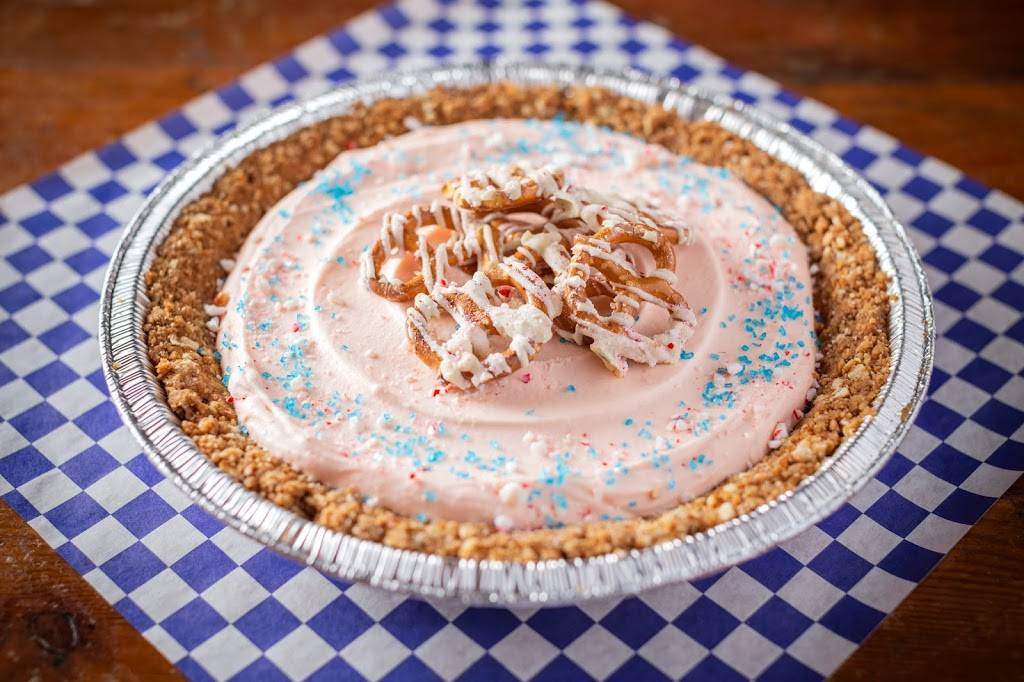 Bang Bang Pie & Biscuits | bakery | 2051 N California Ave, Chicago, IL 60647, USA | 7732768888 OR +1 773-276-8888