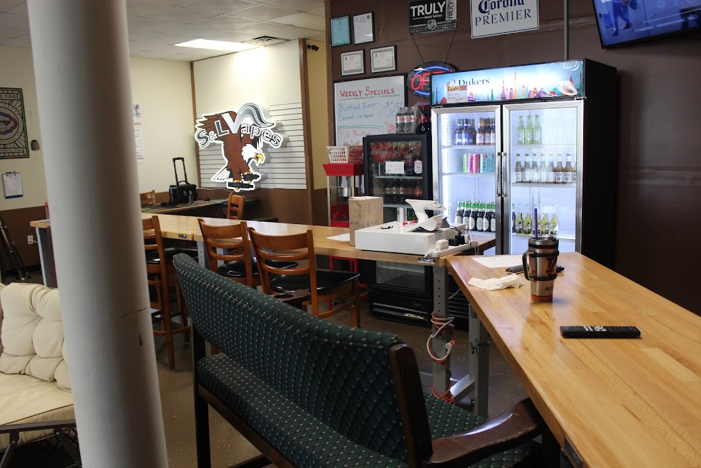 S & L Vapes Auburn | restaurant | 1409 S College St #116, Auburn, AL 36832, USA | 3342092731 OR +1 334-209-2731