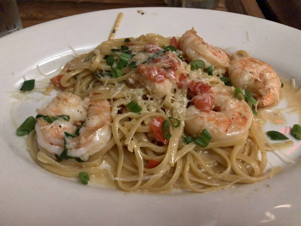 Smiths Boathouse Restaurant | restaurant | 439 N Elm St, Troy, OH 45373, USA | 9373353837 OR +1 937-335-3837