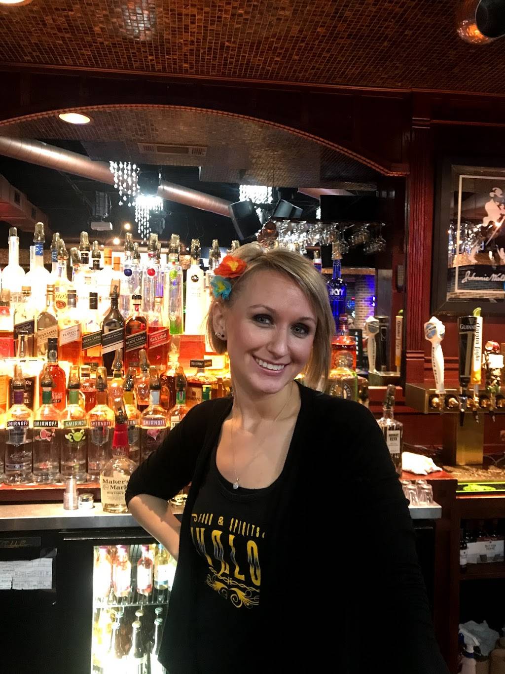 Avalon Food & Spirits | restaurant | 10307 S Roberts Rd, Palos Hills, IL 60465, USA | 7082336400 OR +1 708-233-6400