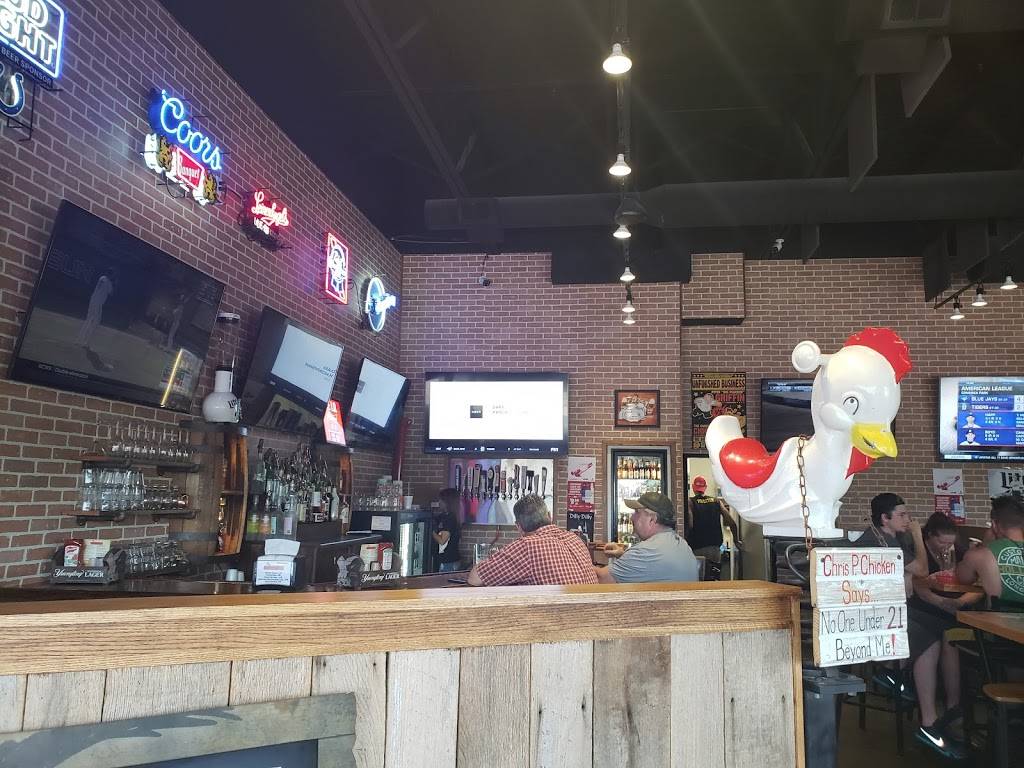 Cluckers | restaurant | 1935 Old Hwy 135 c, Corydon, IN 47112, USA | 8122255025 OR +1 812-225-5025