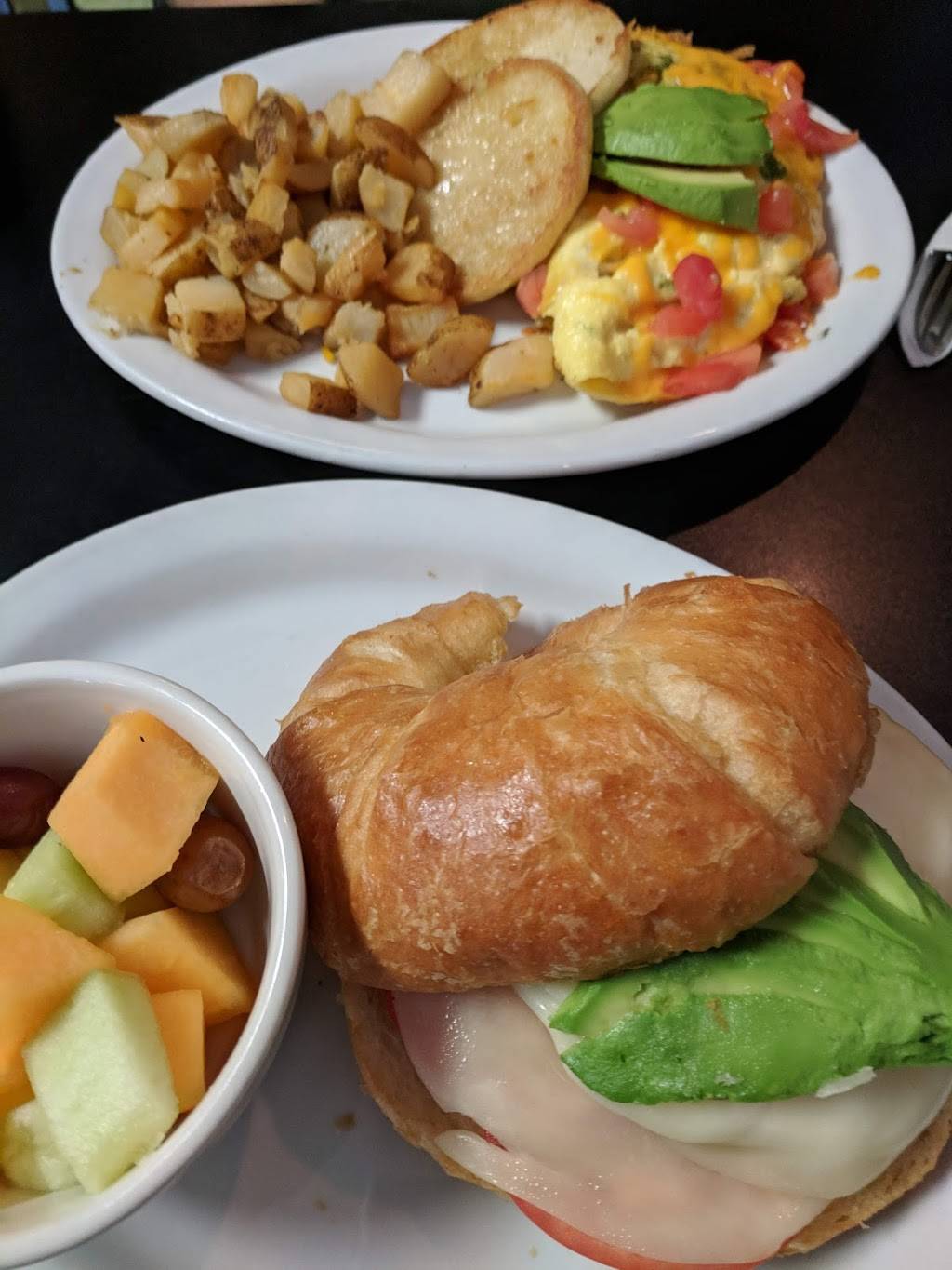 High St. Café | bakery | 250 High St, Hamilton, OH 45011, USA | 5138057428 OR +1 513-805-7428