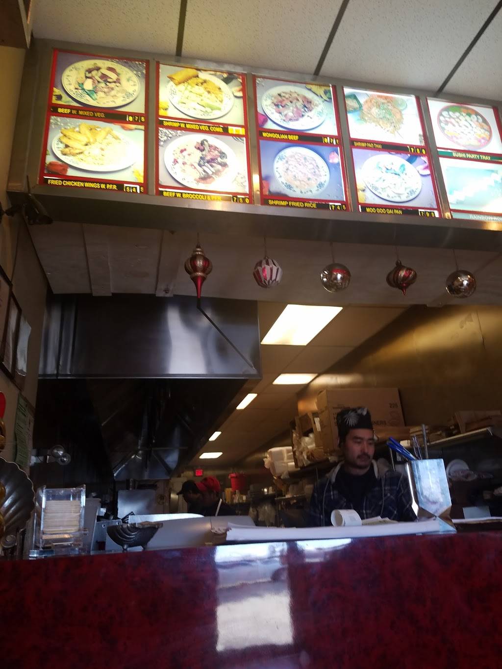 Golden Chopsticks | restaurant | 8406 Hampton Blvd, Norfolk, VA 23505, USA | 7574893235 OR +1 757-489-3235