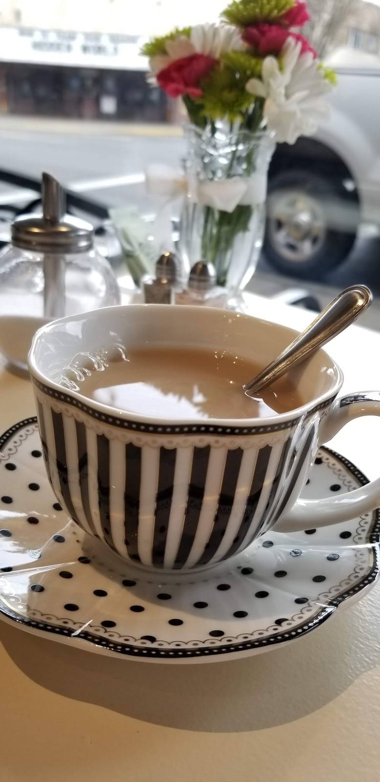 Magnolia Tea Room | restaurant | 115 N Water St, Silverton, OR 97381, USA | 9713433000 OR +1 971-343-3000