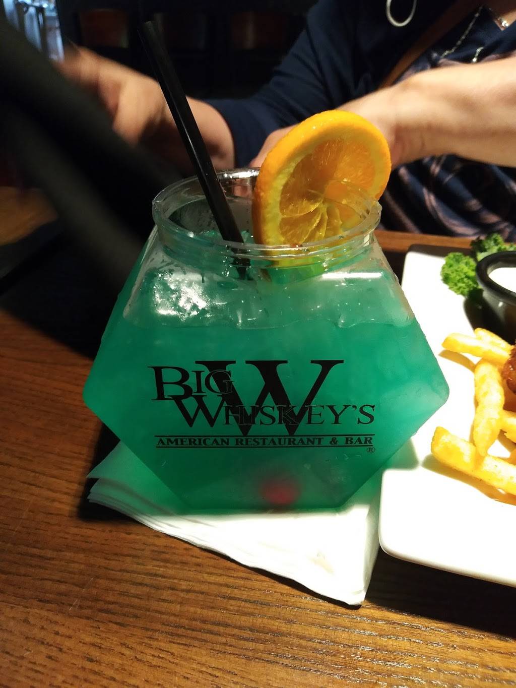 Big Whiskeys American Restaurant & Bar Tulsa | restaurant | 4532 E 51st St, Tulsa, OK 74135, USA | 9185766996 OR +1 918-576-6996