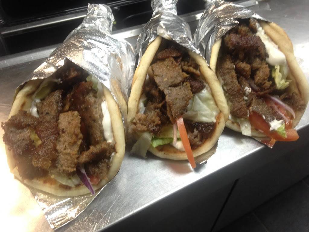 Gyro Pizza | restaurant | 6200 Memorial Dr M, Stone Mountain, GA 30083, USA | 4702825924 OR +1 470-282-5924