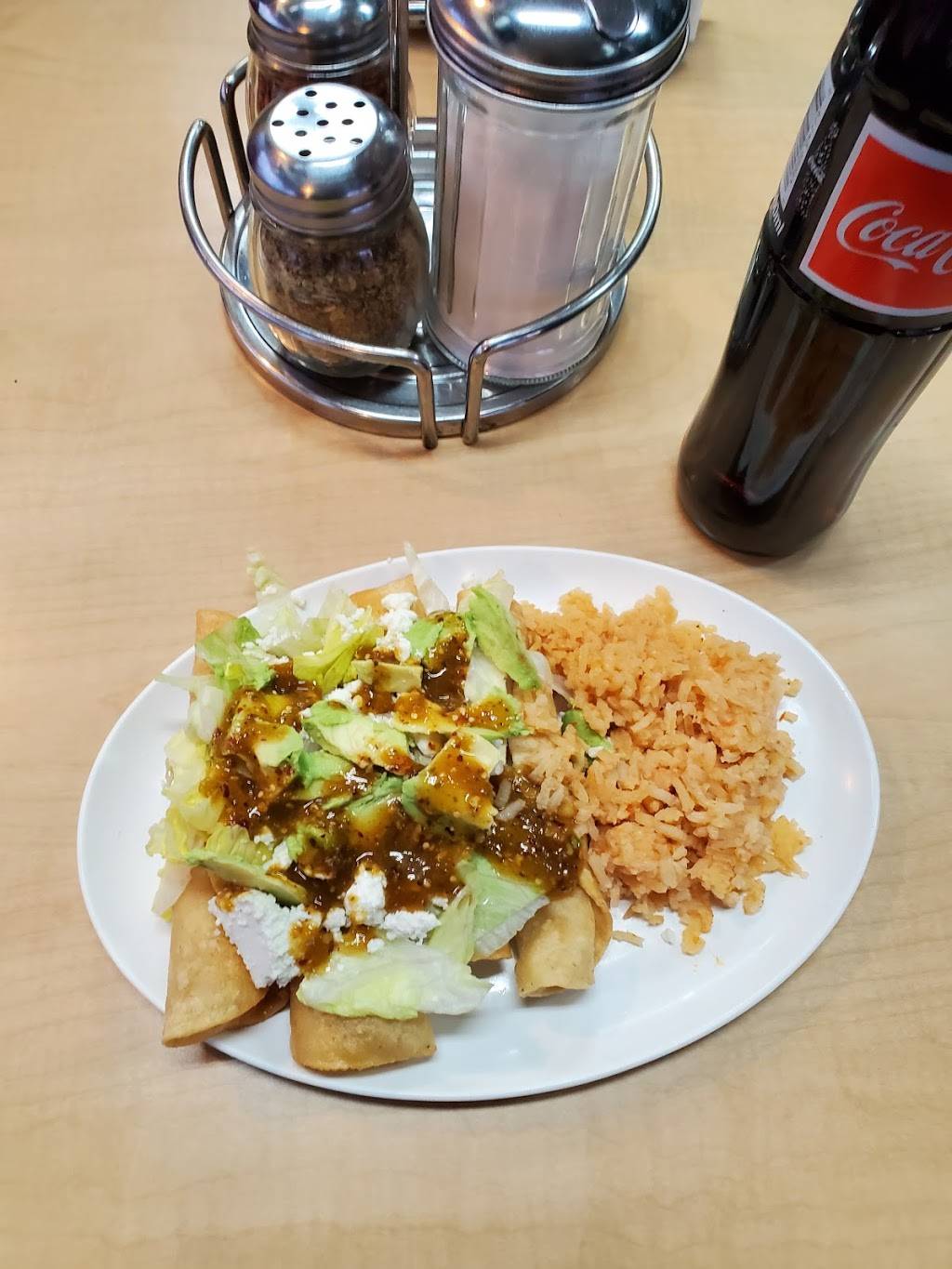 Mi Lindo Guanajuato | restaurant | 3501 E 1st St, Los Angeles, CA 90063, USA | 3239681331 OR +1 323-968-1331