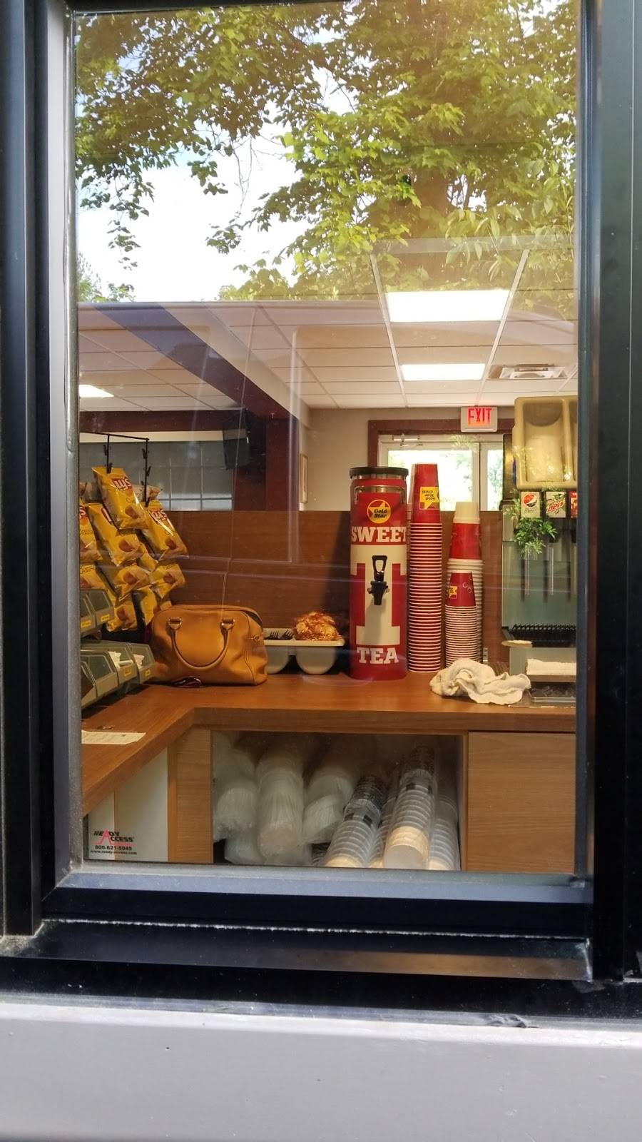 Gold Star Chili | restaurant | 1706 OH-125, Amelia, OH 45102, USA | 5137534471 OR +1 513-753-4471