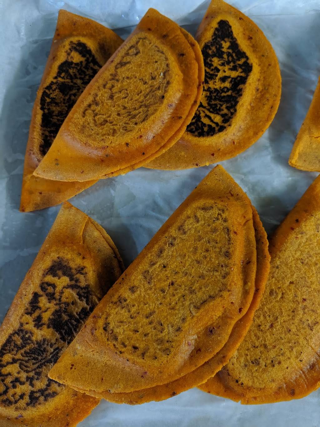 Un taco mas | restaurant | 30 N Interstate Hwy 35, Austin, TX 78701, USA | 5126633464 OR +1 512-663-3464