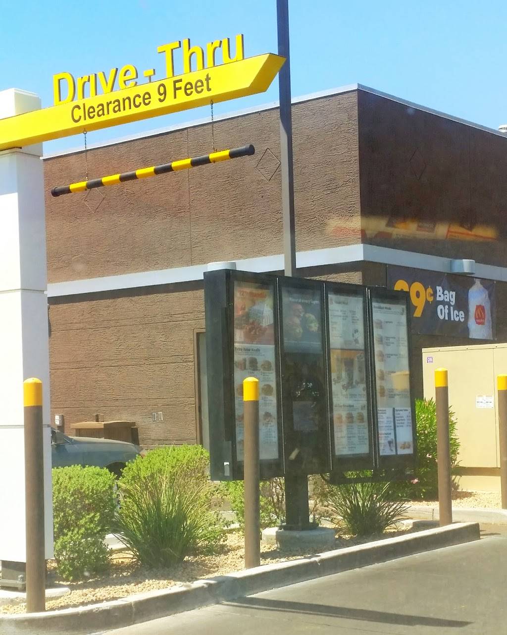 McDonalds | cafe | 1601 E Glendale Ave, Phoenix, AZ 85020, USA | 6026048159 OR +1 602-604-8159